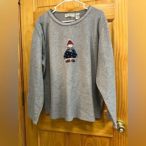 Stephanie Roger’s plus size 2X vintage gray snowman sweatshirt